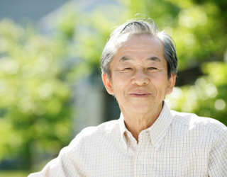 Elderly man — adult immunisation focus